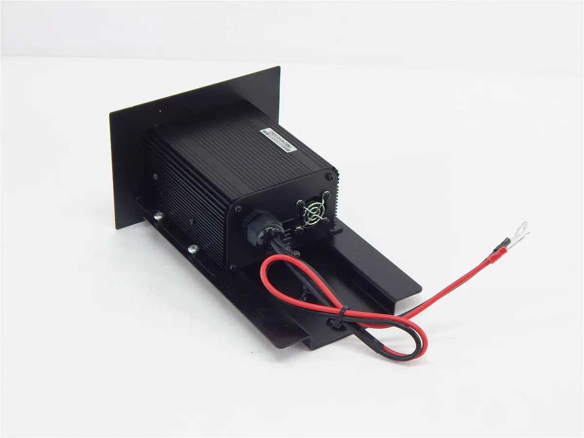 Зарядное устройство для штабелёров CTD 12V/15A встроенное (Charger) — фото 3